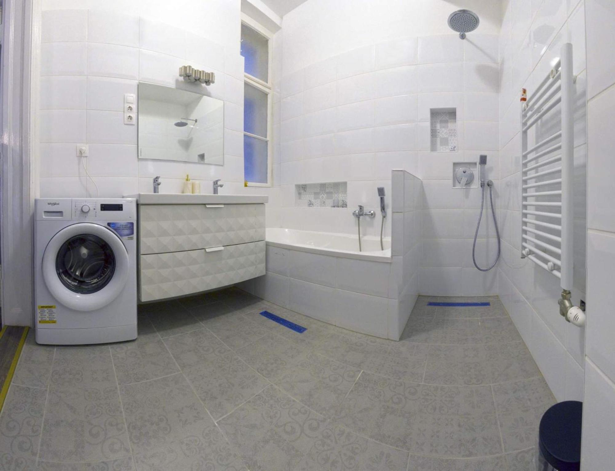 Oktogon Modern Apartment Budapest Luaran gambar