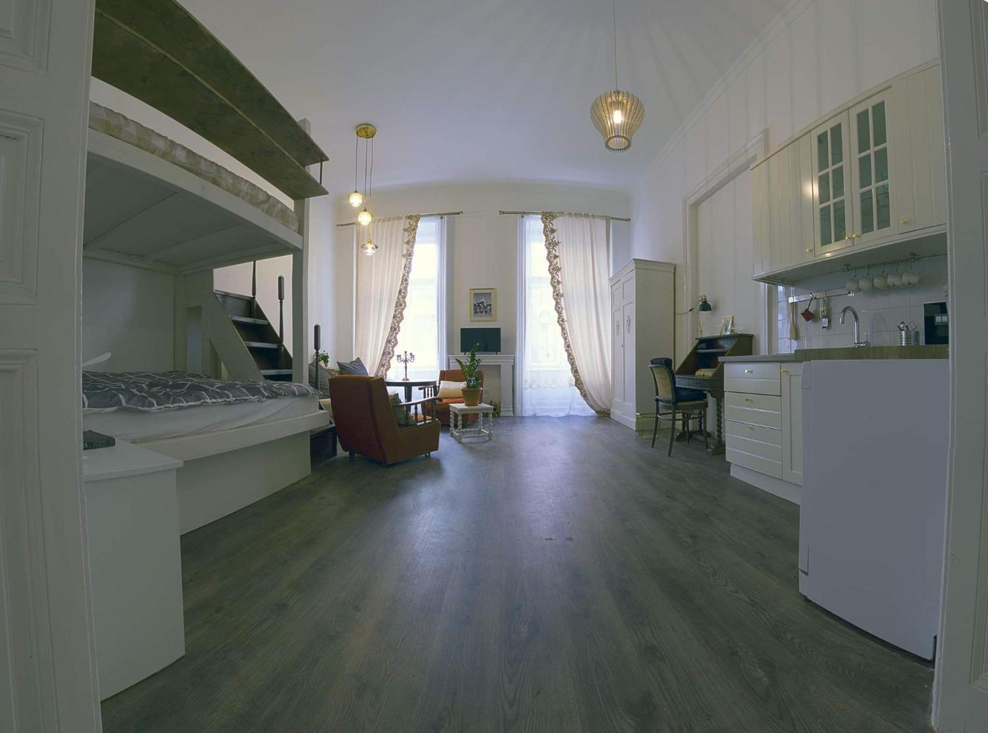 Oktogon Modern Apartment Budapest Luaran gambar